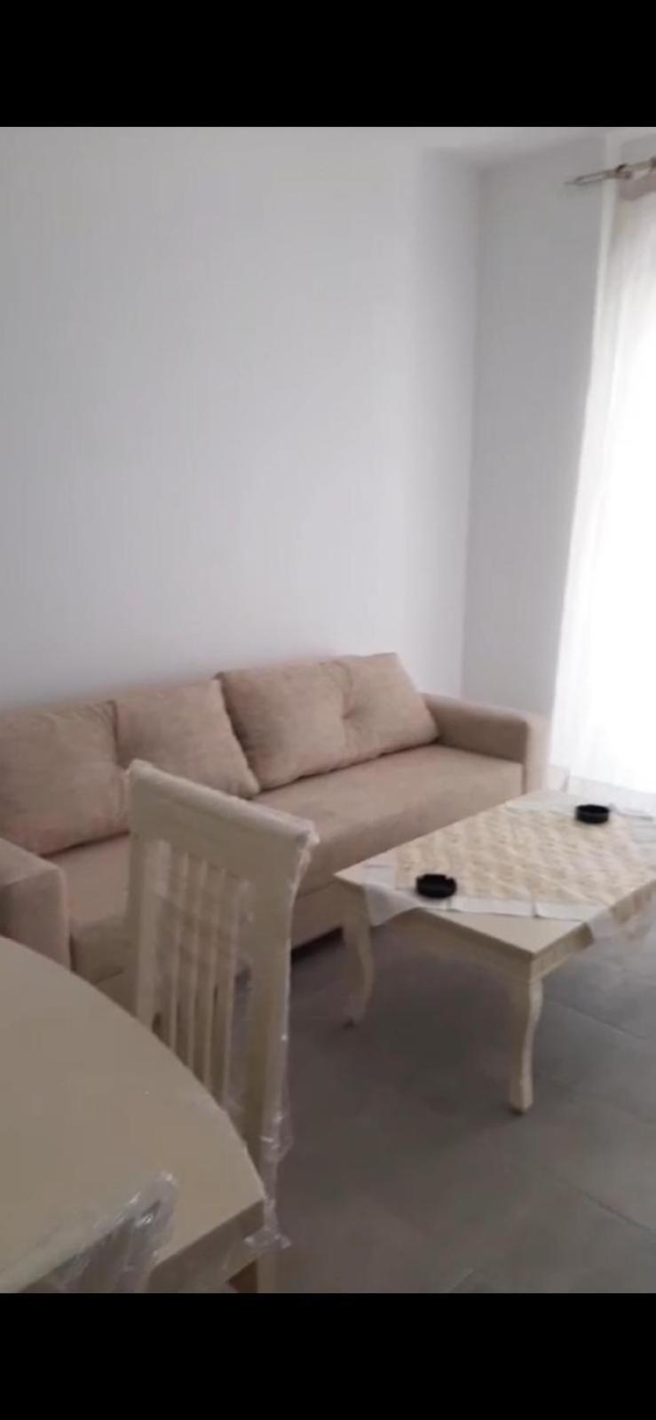 Apartamento Al Secondo Piano A Qerret Kavaje Albania